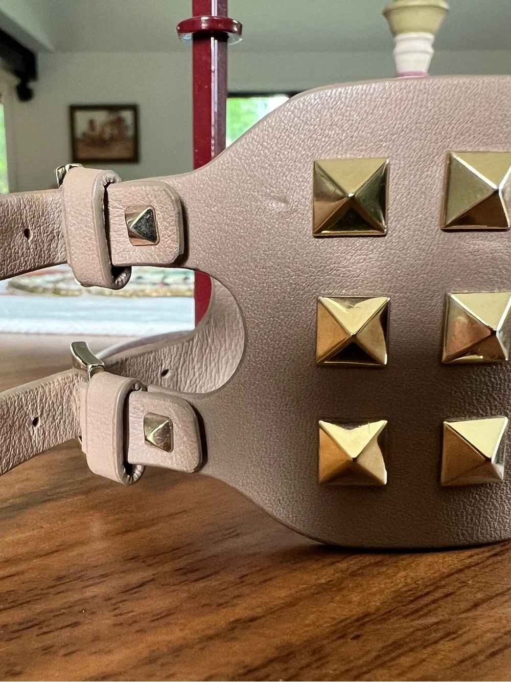 Valentino Rockstud Wide Cuff Beige - Picture 4 of 10